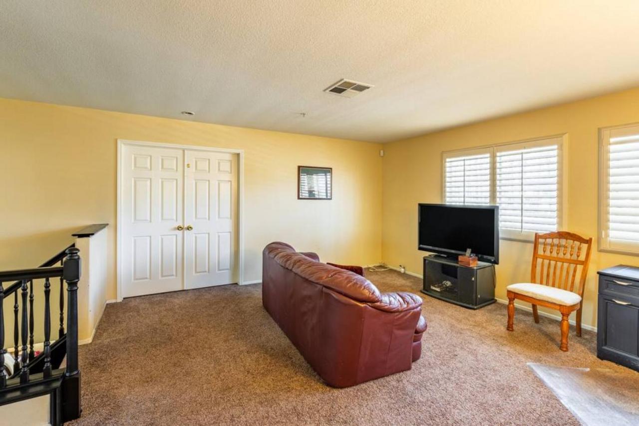 Family-Friendly 4Br Home - Spacious - Great Location Fontana Exterior photo